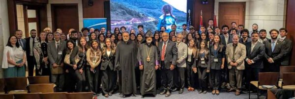 Congressmen Call for the Return of Artsakh Citizens and the Release of Armenian Prisoners