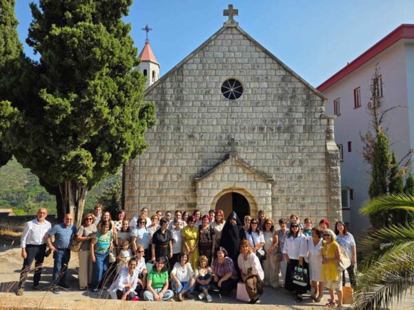 Ptoit-Visit to the Armenian National Hospital