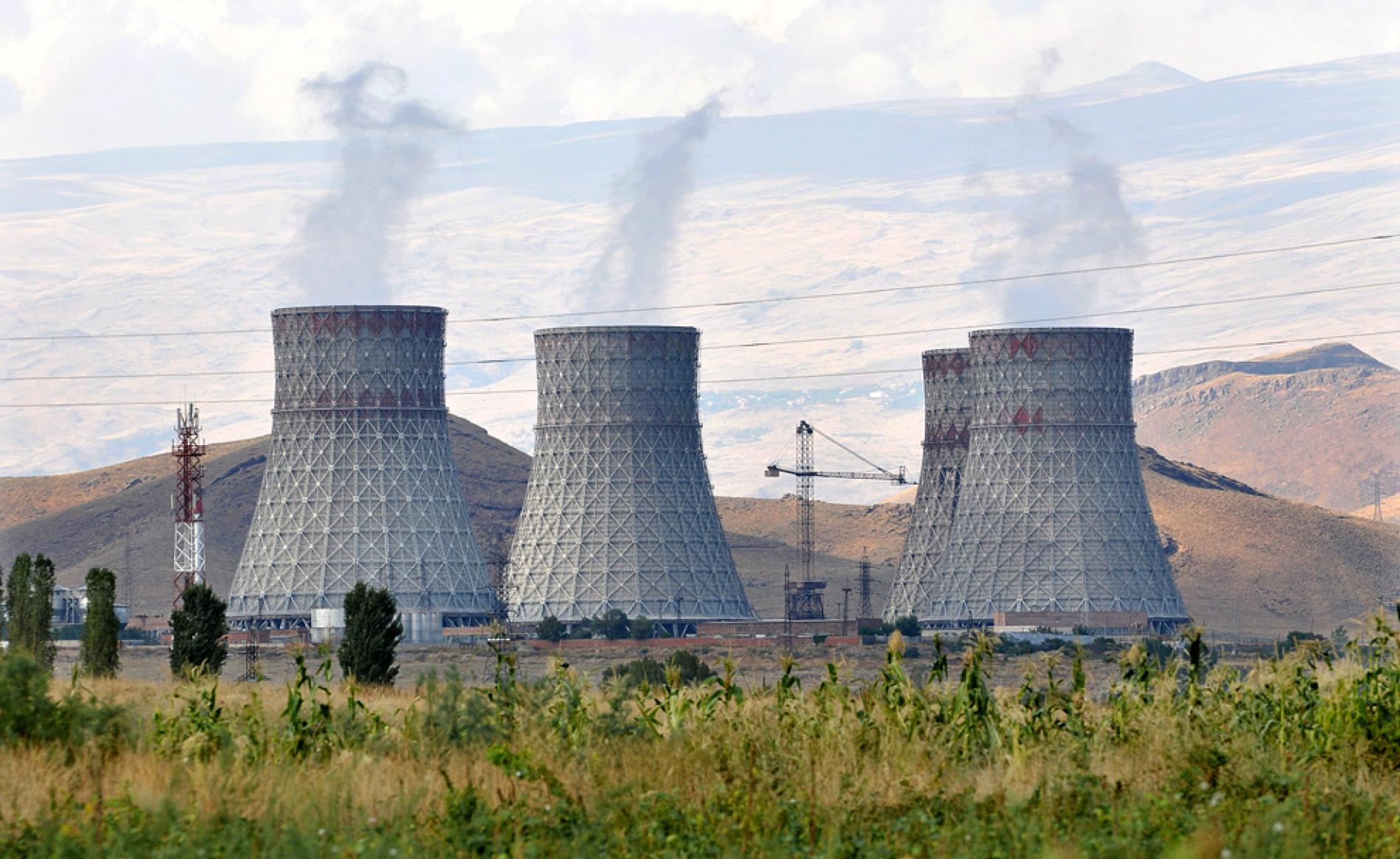 Attacking the Metzamor nuclear power plant with missiles. Azerbaijan's foolish threat, which could open the floodgates to a regional catastrophe.