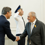 Nikol Pashinyan met with Argentine businessman Martín Eurnekian and they discussed new projects for Armenia's airports.