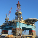 Los vínculos entre Azerbaiyán y Noble, señalada como la empresa que perforará el proyecto petrolero ilegal Sea Lion en las Islas Malvinas