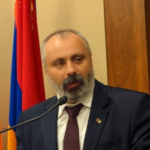 Davit Babayan informó desde una prisión de Bakú que abogados de tres prisioneros armenios apelaron ante el Tribunal Supremo de Azerbaiyán