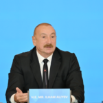 La hipocresía de Ilham Aliyev: Azerbaiyán organizó un foro mundial de diálogo religioso tras la guerra, el bloqueo genocida y la limpieza étnica de los armenios cristianos de Artsaj