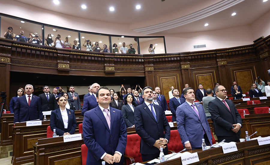 Strong Armenia MPs direct bonuses to Tigranashen needs