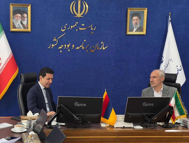 Armenia, Iran address cargo transportation issues