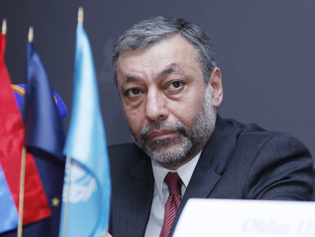 Armenia recalls ambassador from Poland
