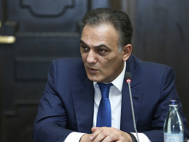 Еx-Yerevan Mayor sues Interior Ministry over revoked gun permits