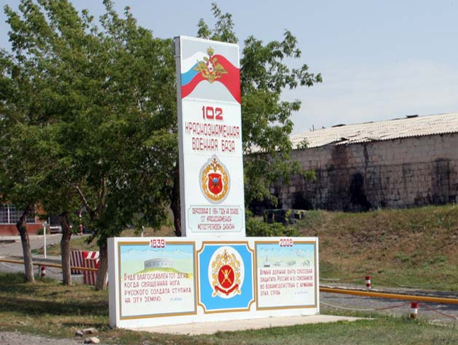 Pashinyan says Russian base not vital for Armenia