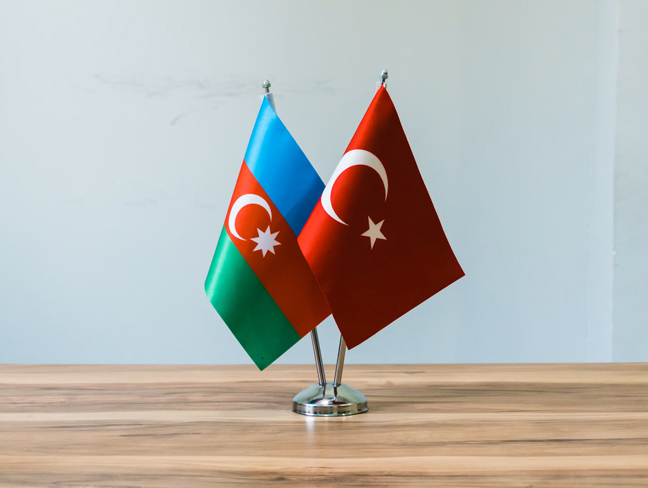 Բաքուն Էրդողանի կուսակցությանը հորդորել է դադարեցնել ճնշումը և չմիջամտել իր ներքին գործերին