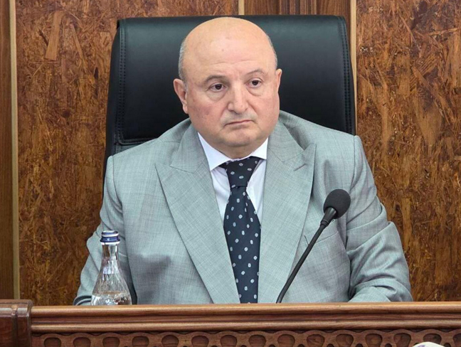 Դատարանը 3 ամսով երկարաձգել է Վարդան Ղուկասյանի տնային կալանքը