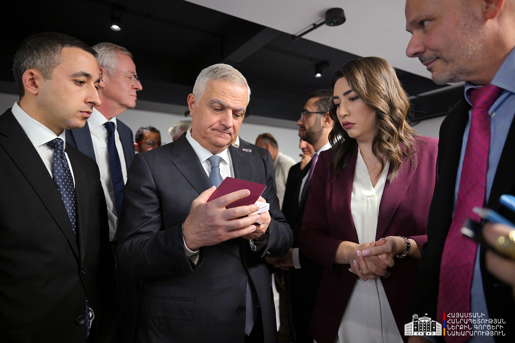 Փոխվարչապետն ու ՆԳ նախարարը մասնակցել են «ՀայՓաս» ընկերության տվյալների կենտրոնի բացմանը