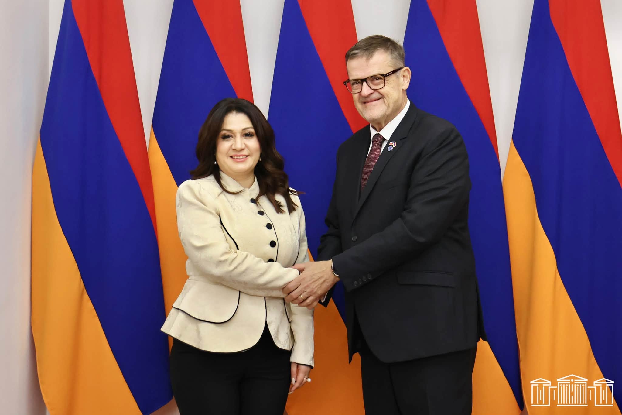 Նազելի Բաղդասարյանը և Չեխիայի խորհրդարանի Սենատի հանձնաժողովի նախագահը մի շարք հարցեր են քննարկել