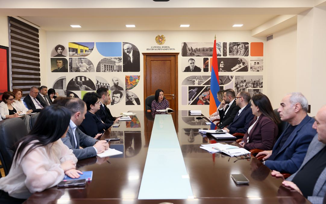 Քննարկվել են ուսուցիչների կամավոր ատեստավորման և տարակարգի շնորհման գործընթացները