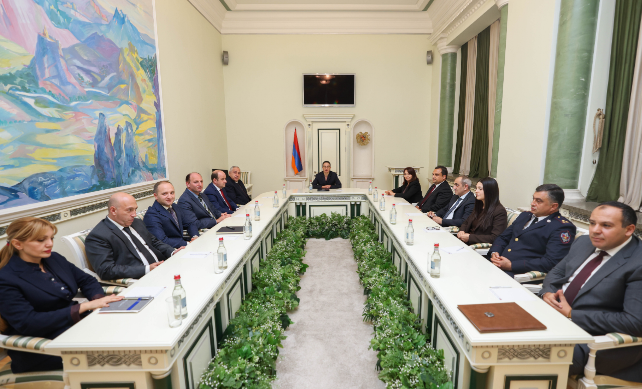 Գնահատվել են Գլխավոր դատախազության ներկայացուցիչների մասնագիտական ծառայությունն ու նվիրումը. պետական պարգևներ՝ դատախազներին