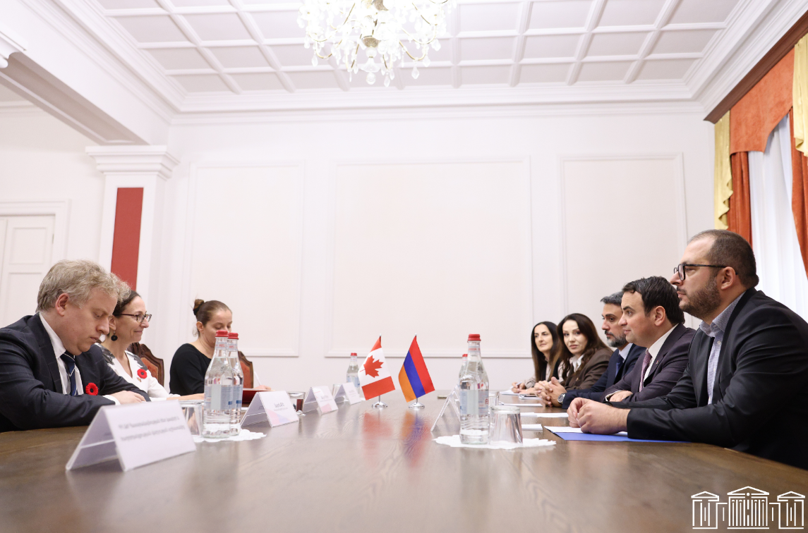 «Ուժեղ Հայաստան» խմբակցության պատգամավորները հանդիպել են ՀՀ-ում Կանադայի դեսպանի հետ