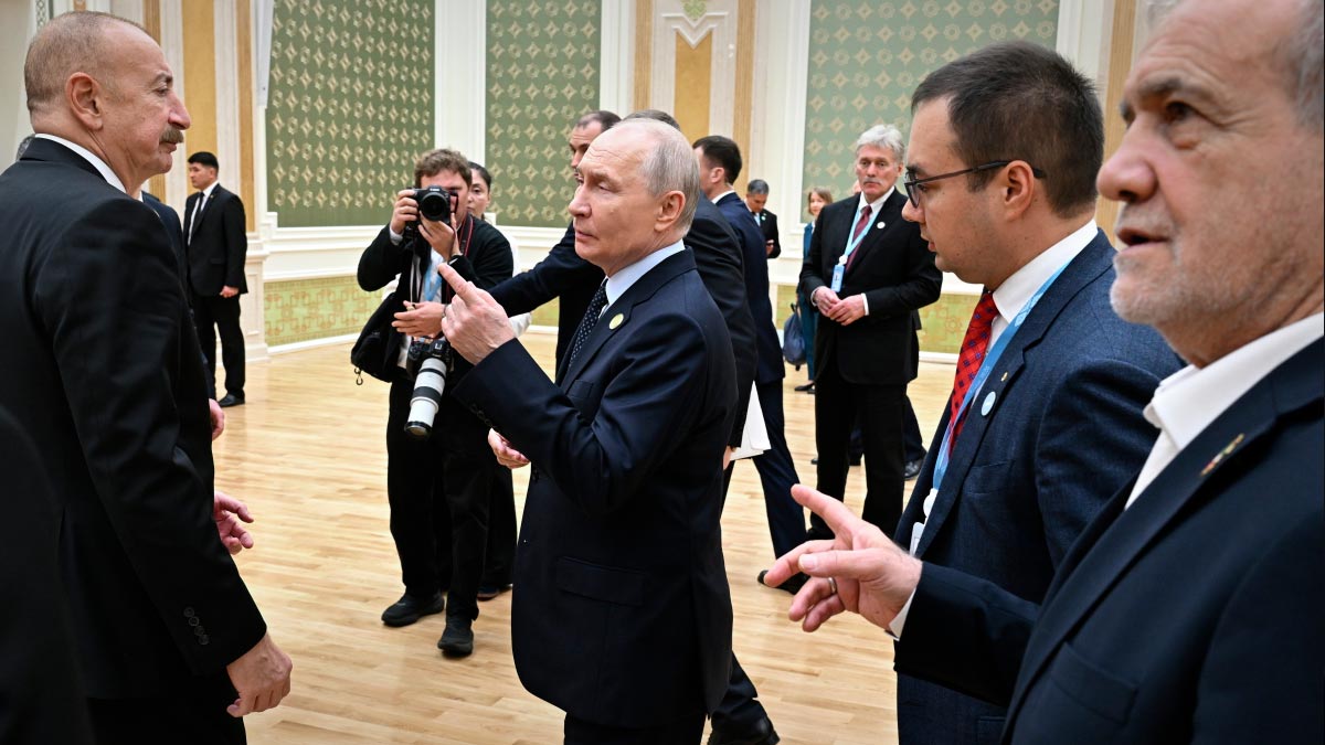 Putin, Aliyev and Pezeshkian held a trilateral meeting