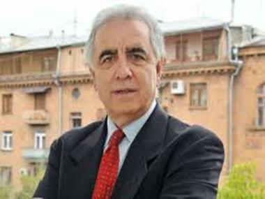 Ադրբեջանի անմիտ քարոզիչը մեղադրում է Կալիֆորնիայի հայերին