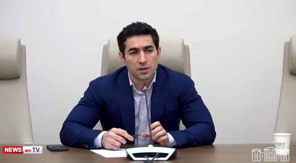 Адвокат для чужих и прокурор для своих: Левон Кочарян о политике Пашиняна