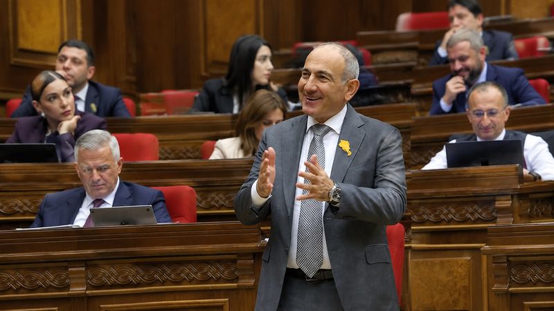 "Профессиональная" насмешка премьер-министра Пашиняна